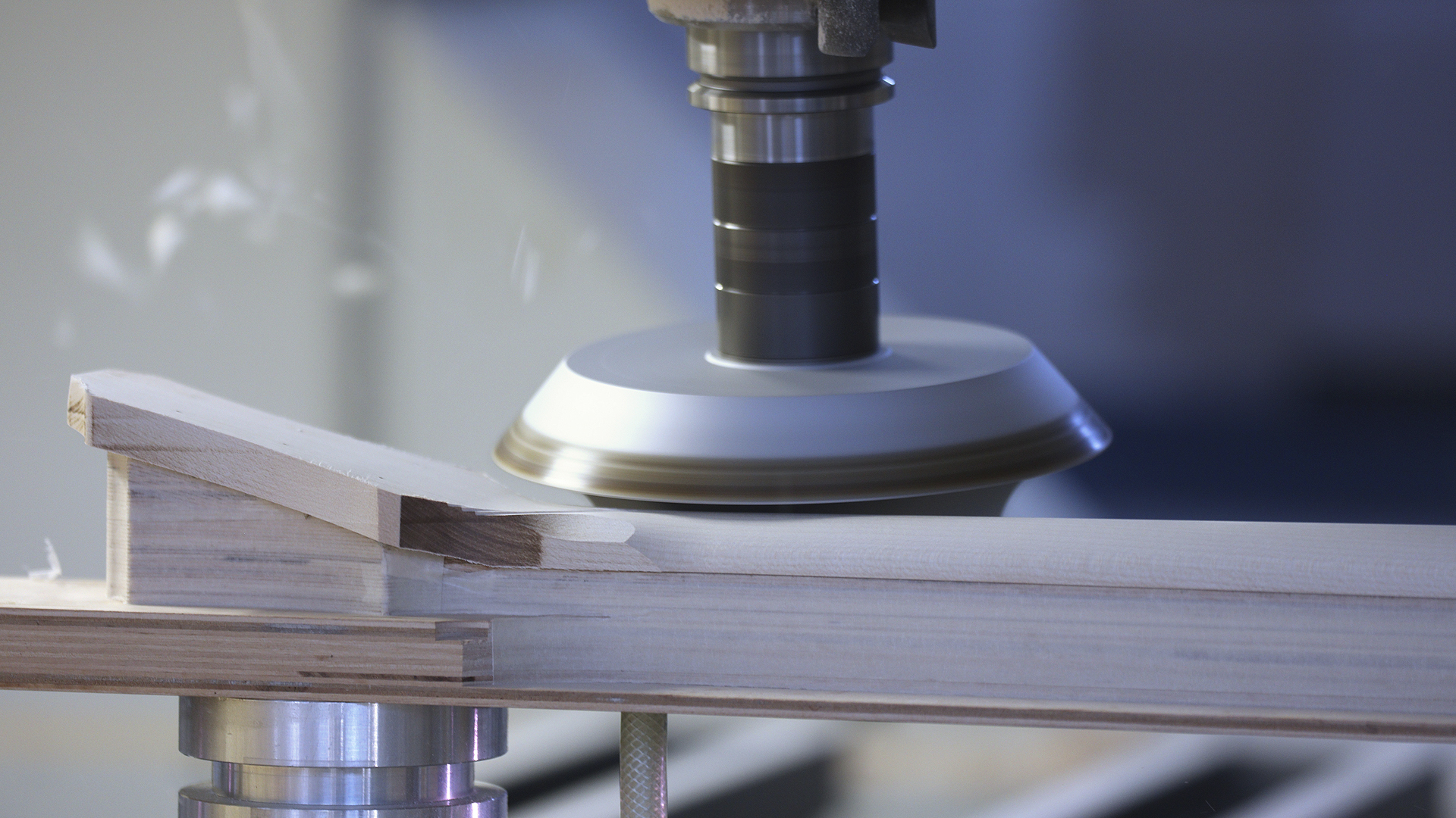 Nahaufnahme einer CNC-Maschine